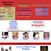 plasticwrapbondage.com